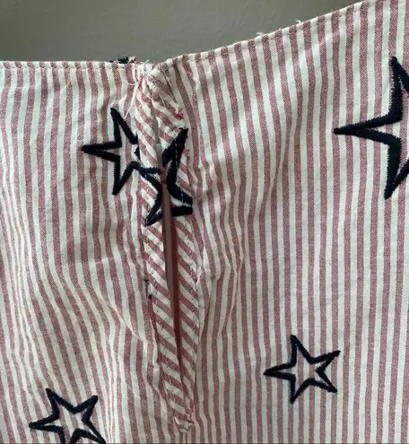 Emma & Olivia Bell Sleeve Star Embroidered Blouse Sz Medium Blue