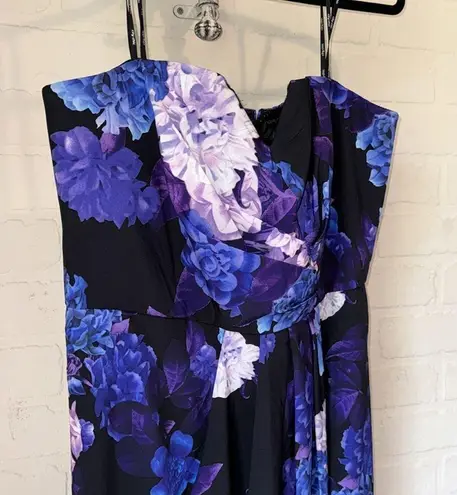 City Chic dress Tulip Hem Cocktail lined 16 NWT lined half way boning v notch