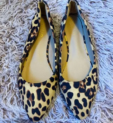 Boutique Designer leopard flats