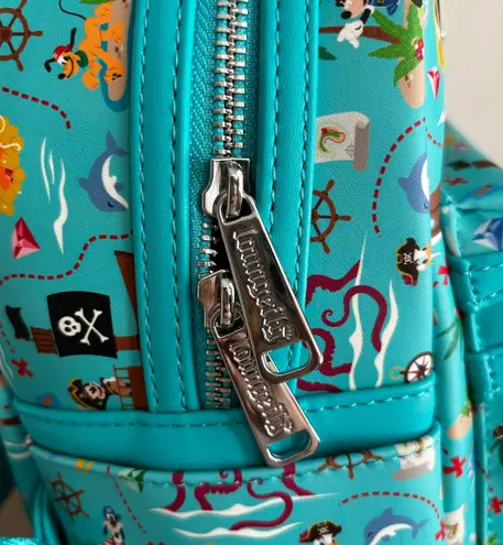 Lounge Fly x Disney Pirates Mickey & Friends Backpack Blue