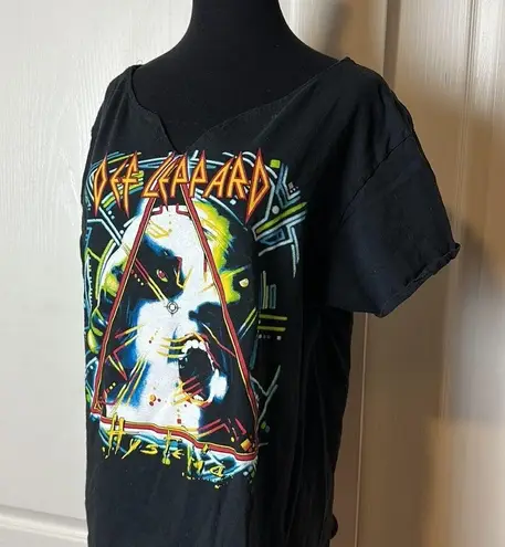 Def Leppard HYSTERIA LONG FIT CUSTOM CUT GRAPHIC TRE