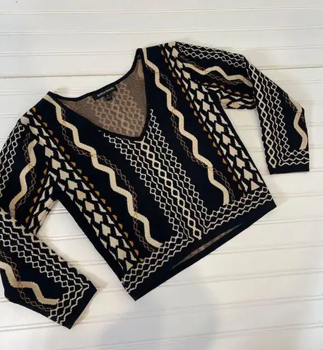 Jealous Tomato Black Cropped V-neck 3/4 Sleeve Pullover Top Size M