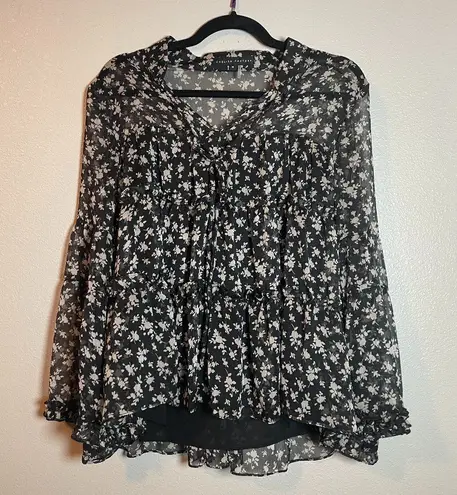English Factory Women Size Medium Black Floral Flowy Blouse Top Long Sleeve