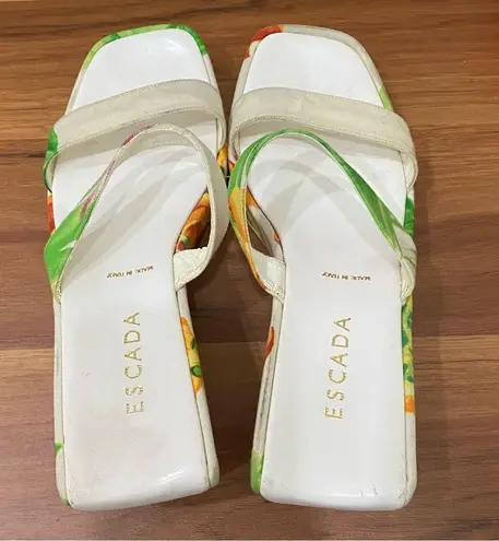 ESCADA White Floral Tropical Beach Wedge Sandals Size 35 1/2 (6
