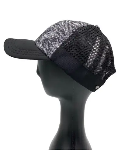 Lululemon  What’SUP Trucker Hat Black Grey White