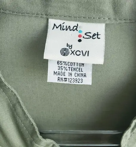 XCVI Mind Set By Zipper Blouse With Pockets