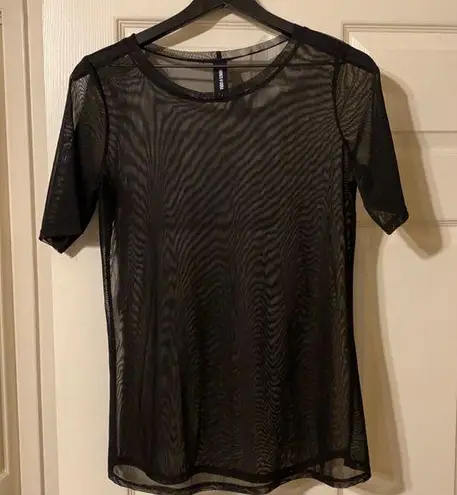 Agnes & Dora sheer short sleeve t-shirt