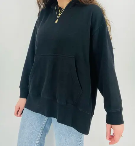 Urban Outfitters  classic black oversized hoodie sweatshirt front pockets size s