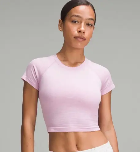 Lululemon Cropped Swiftly Tech Short Sleeve