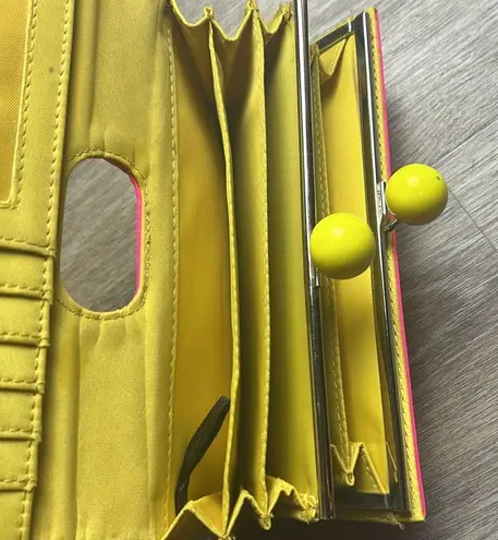 Bright Pink & Yellow Retro Clutch Wallet – Festival