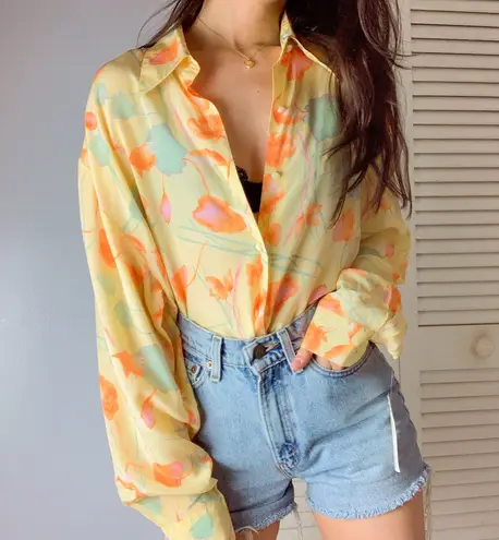 American Vintage Vintage 90s Yellow Floral Silk Button Down Shirt Blouse