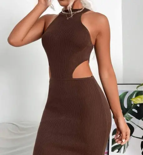 📷NWT, Lavishly Paris Women’s Cut Out Sun Dress Brown Size M