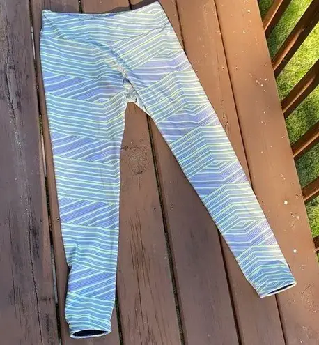 Bcg  leggings like new, Yellow and Grey pattern, Medium - Image 1