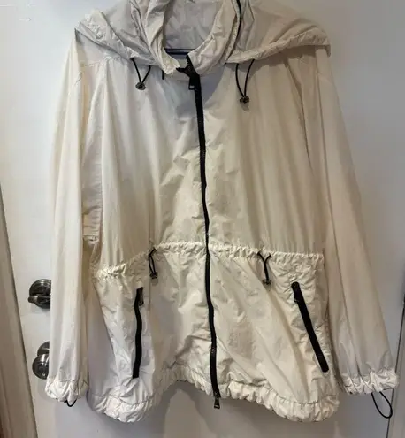 Moncler  Nylon Jacket white / cream no flaws size 3
