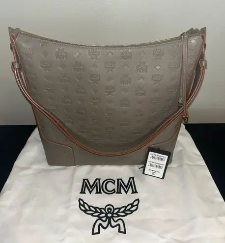 MCM Hobo Shoulder