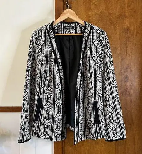 Nine West  Geometric Blazer Cardigan Jacket Black White Open Front Pockets Sz 6