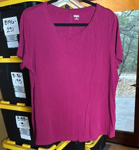 Duluth Trading Co Fuchsia Pink Relaxed Short Sleeve T