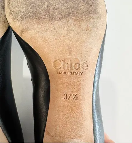 Chloé CHLOE black leather scalloped low heel pumps shoes Euro size 37 1/2 EUC