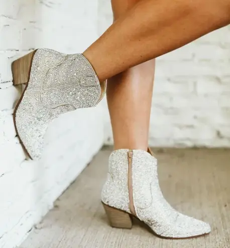 Matisse x Free People Harlow Rhinestone Western Cowboy Boots Booties | Size 6.5 Silver