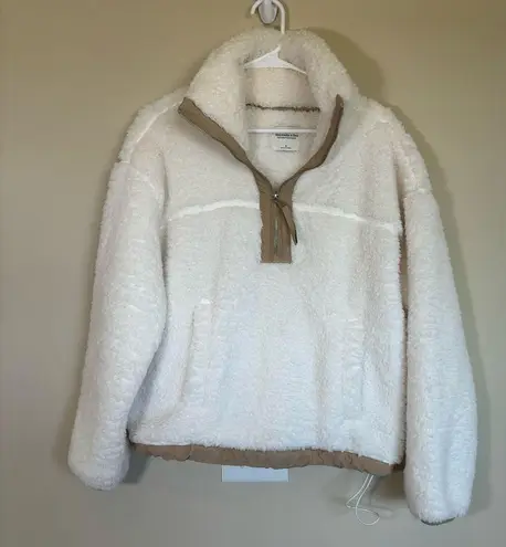 Abercrombie & Fitch  cinched cocoon Sherpa Pullover White tan 1/4‎ zip small