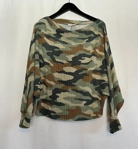 ee:some  Dolhman Sleeve Oversized Wide Neck Sweatshirt Camo Print Small