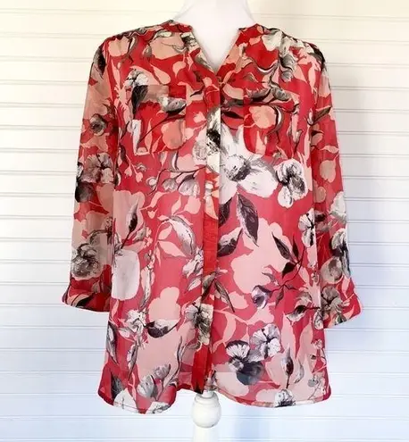 Canyon River Blues Pink and gray Floral button blouse Size Medium