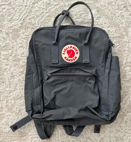 Fjällräven Kånken Grey Backpack