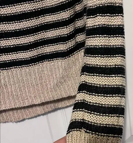 BCBGMAXAZRIA  beige and black striped knit sweater size large