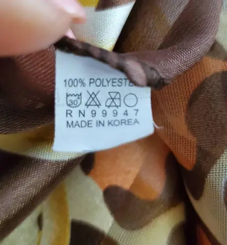 Large Cheetah Chain Print Scarf