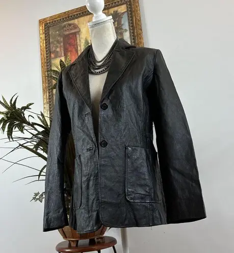 MetroStyle Black 100% Leather Blazer Jacket Women's Size 6 Long Sleeve 2 Buttons - Image 2