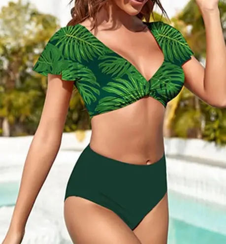 NWOT Women’s Size L Deep V Sexy Bikini Summer Beach Palm Leaf Print Ruffles Size L