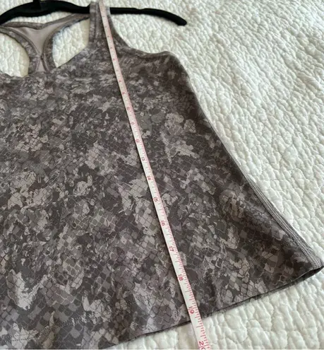 Lululemon  Women’s Gray Snakeskin Cool Racerback Nulu Tank Top 6