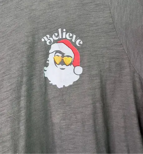 Old Navy  Size 3X Believe W/Santa Claus Head Graphic Gray Short Sleeve Crewneck T