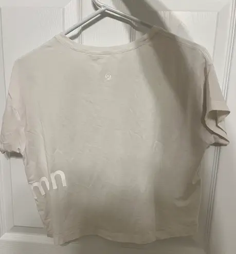 Lululemon cates tee