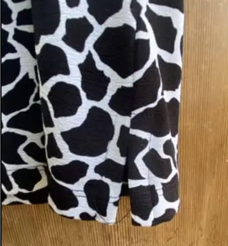 Liz Baker Black and White Relaxed Tank Top