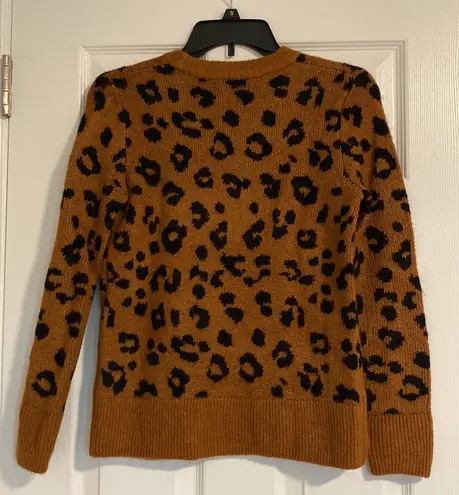 Old Navy Cheetah Print Sweater  - Image 4
