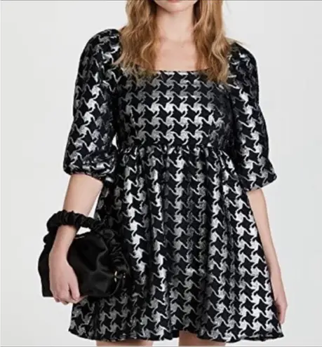Moon River Square Neck Puffed Sleeve Houndstooth Jaquard Mini Dress Size Small