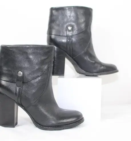 Franco Sarto  Boots