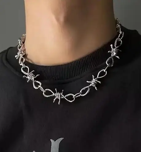 Silver Barb Wire Chain Necklace