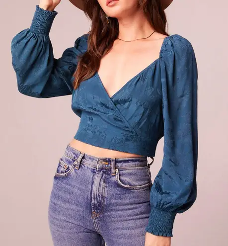 Band Of The Free New Floral Faux Wrap Long Sleeve Crop Top Deep Teal Size Medium