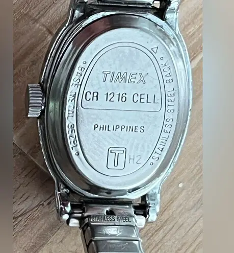 Timex Ladies Watch Vintage Two Tone Stretch Bracelet White Dial