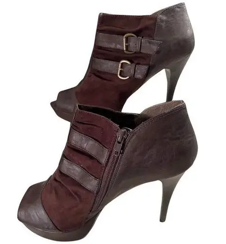 Guess  Shoes Womens Size 10 Brown Suede Heeled Ankle Peeptoe Side Zip Buckle 5"