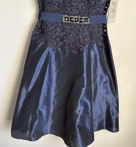 NEW Rickie Freeman for Teri Jon Navy lace and taffeta cocktail Dress 2 Blue