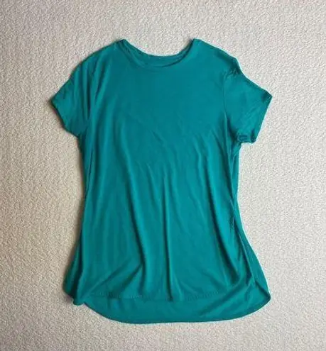 Athletic Works 3 for $15 Athletic Green TShirt Hi Low Hem Size Large