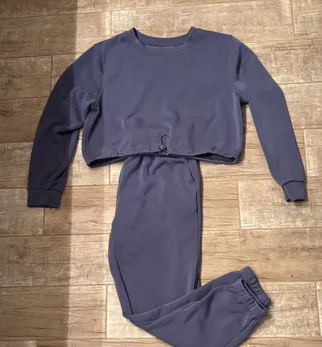 90 Degree Stylish Blue Cropped Sweatshirt and Joggers Set Size L