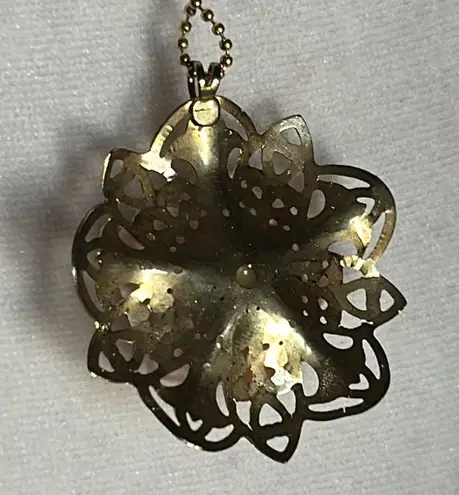 Victorian Porcelain 3D Rose Pendant Necklace Gold Tone Etched Filagree Setting