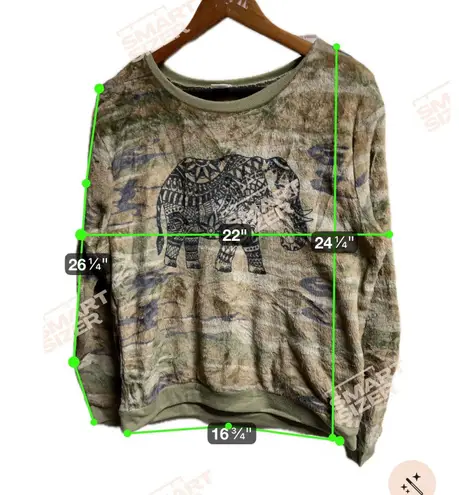 Cold Crush 025-007 Fleece Top Fuzzy Soft Pullover Size L Camo Elephant