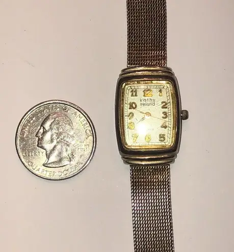 Kathy Ireland Vintage Mesh Stainless Steel Gold Tone Watch Wristwatch