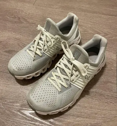 Cloudswift Running Shoes