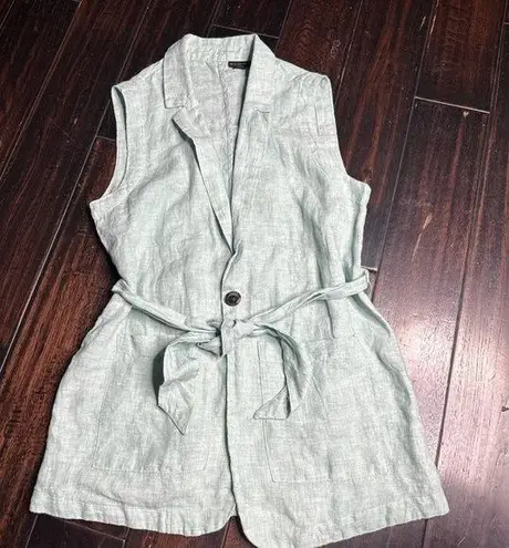 Tahari linen vest quiet luxury sleeveless lightweight casual coastal California